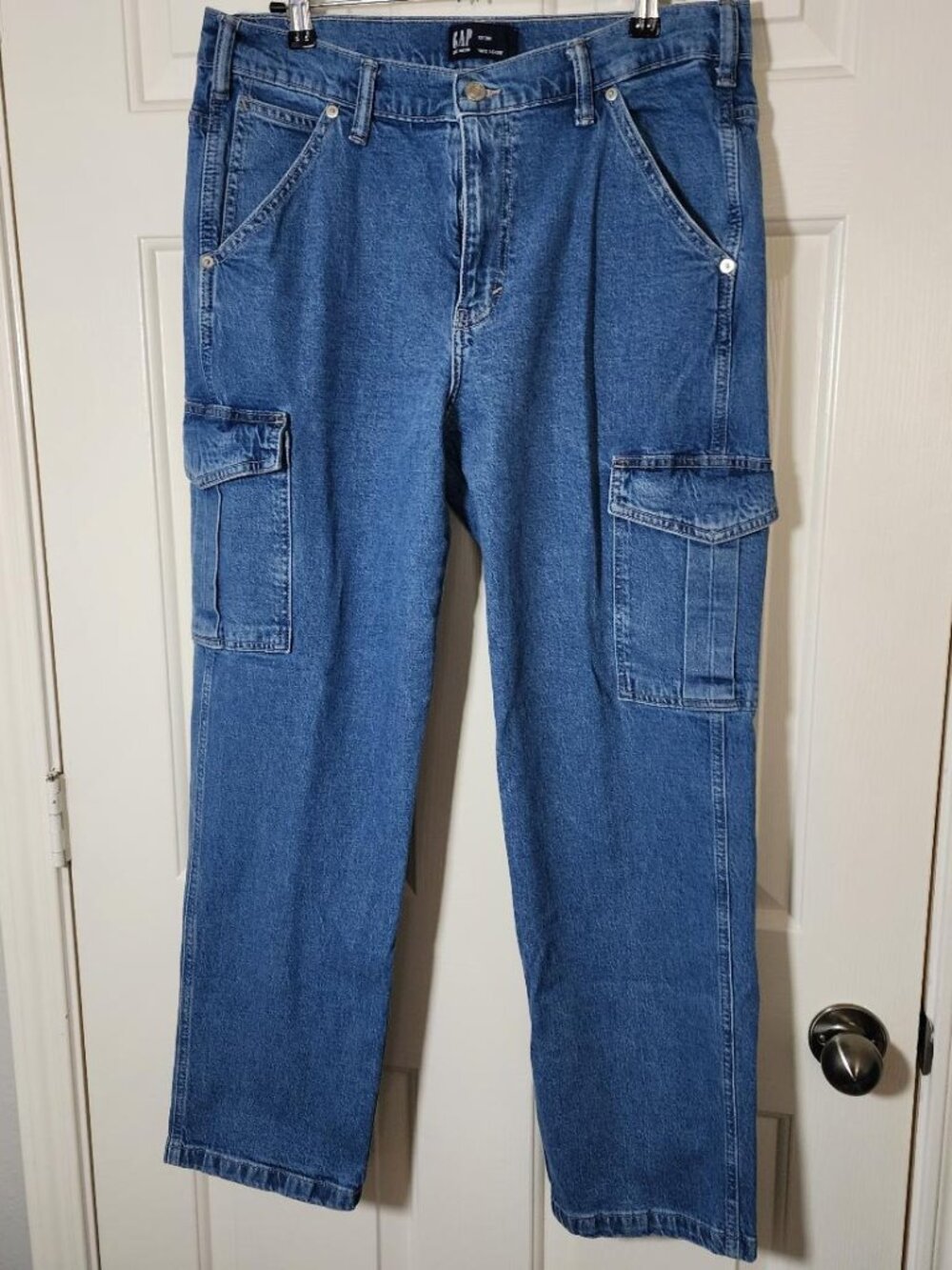 GAP Cargo Jeans